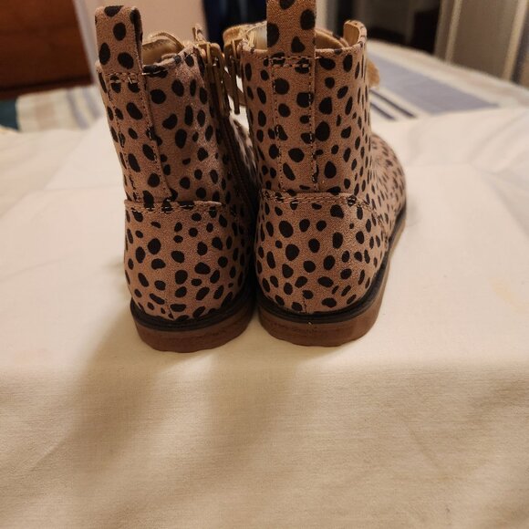 Cat & Jack Girls Toddler Animal Print Combat Boots - Picture 4 of 6